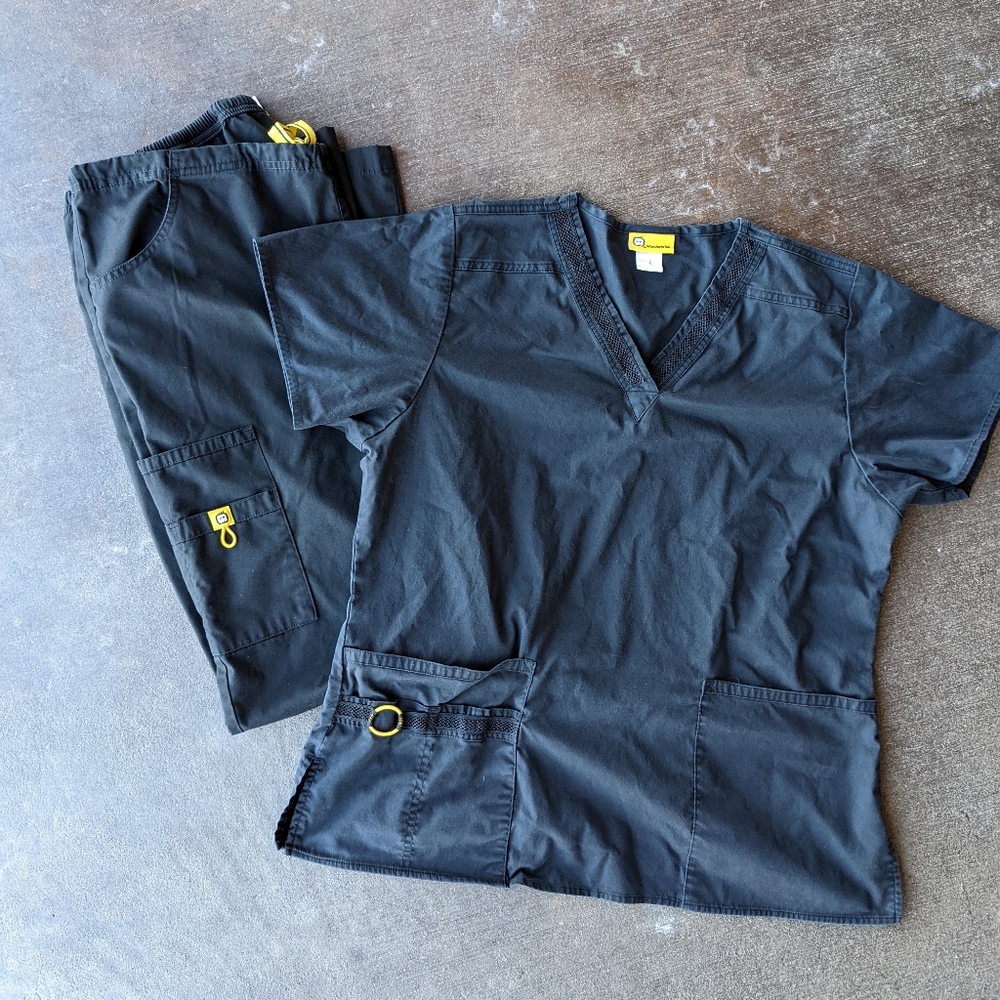 Wonderwink Black Scrubs